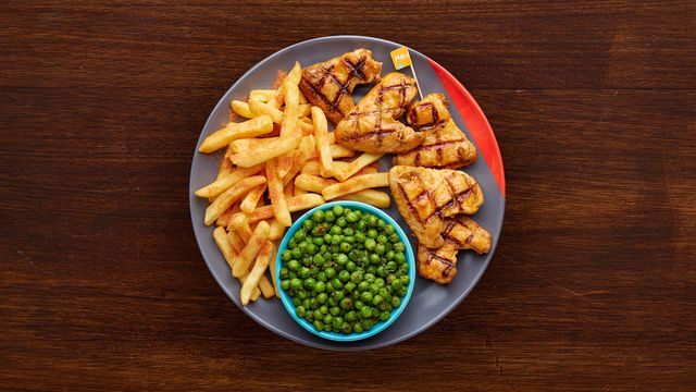 5 Chicken Wings on a plate with an optional side of PERi-Salted Chips